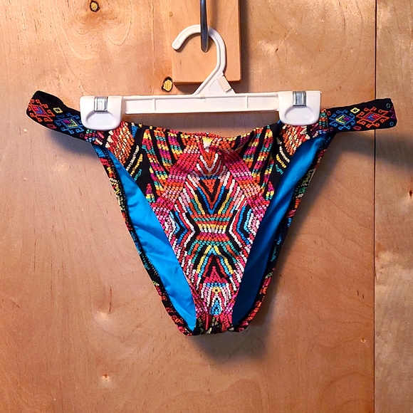 Nanette Lepore Mayan Mosaic bikini bottom - Picture 1 of 7